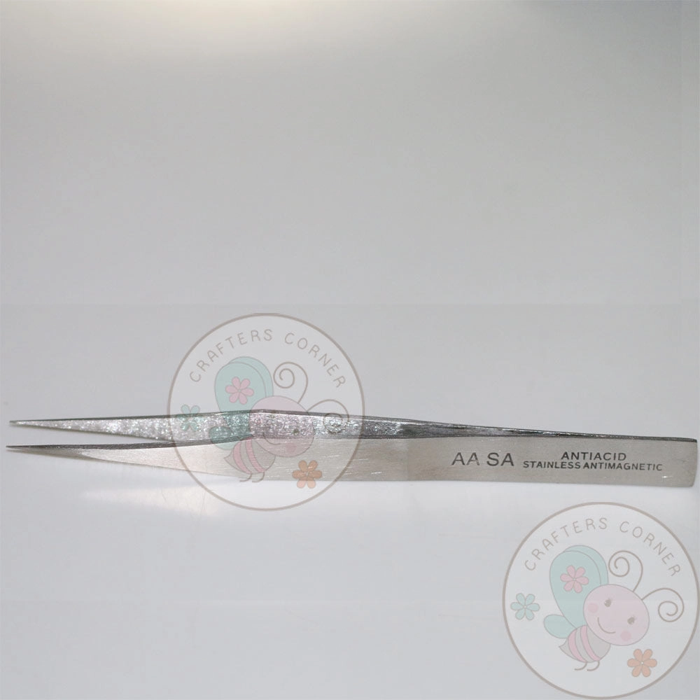Fine pointed Tweezer