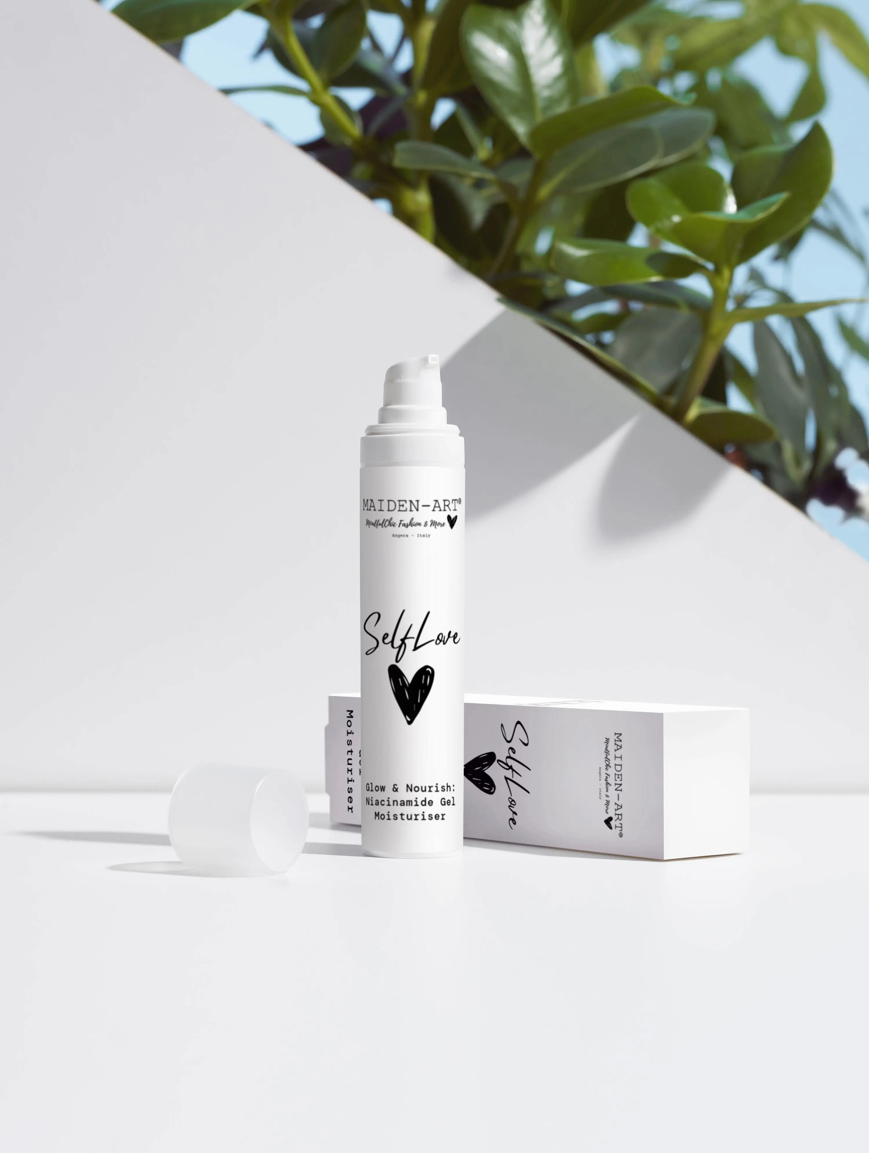 Glow & Nourish: Niacinamide Gel Moisturiser