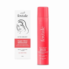 Vitamin C Super Glow Moisturizer with Niacinamide & Peptides, Visibly Reduces Pigmentation, Enhances Skins For All Skin Types, Women & Men - 50ml, Cream (Buy 2 Quantity Get 1 Quantity Free)