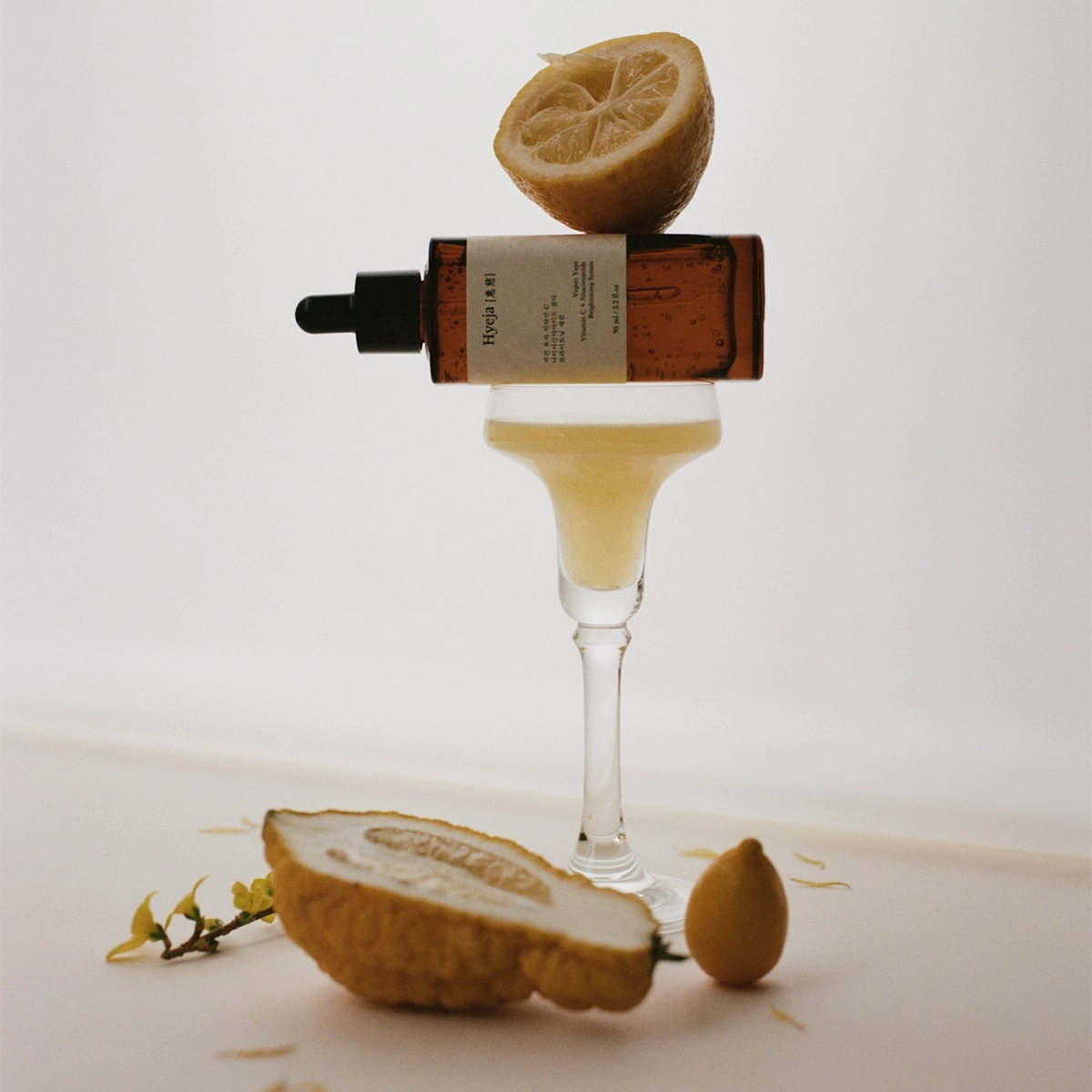 Yuja Vitamin C Brightening Serum